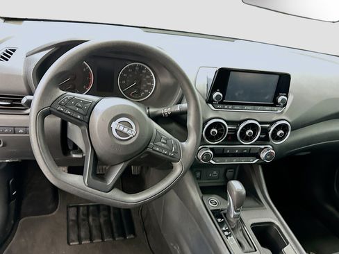 Used 2024 Nissan Sentra S FWD image 18
