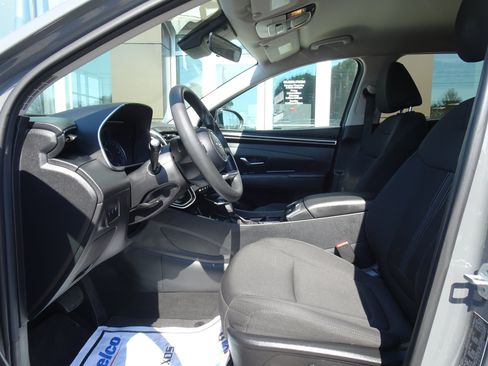 Used 2024 Hyundai Tucson SEL FWD image 8