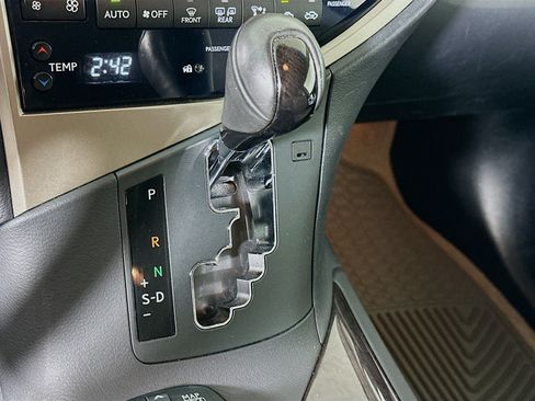 Used 2013 Lexus RX 350 FWD w/ Navigation Pkg image 25