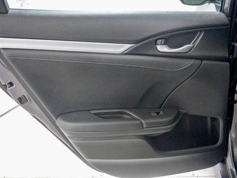 Used 2020 Honda Civic EX-L image 37