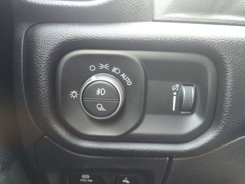 Certified 2022 RAM 1500 Big Horn image 11