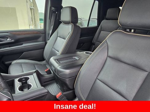 Used 2024 Chevrolet Tahoe Premier AWD/4WD image 24
