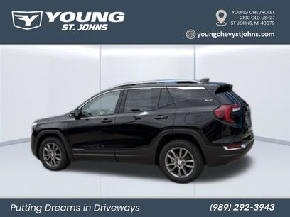 Used 2024 GMC Terrain SLT w/ LPO, Floor Liner Package
