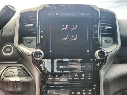 New 2026 RAM 3500 Tradesman AWD/4WD image 18