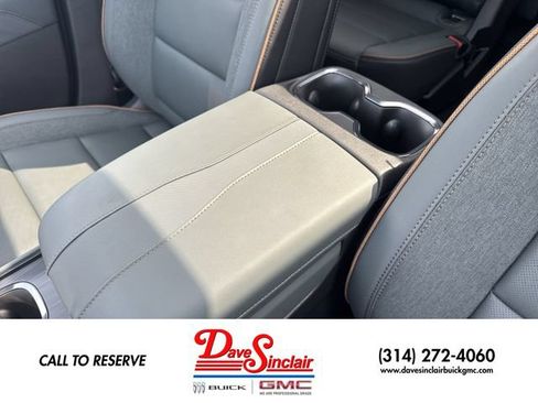 New 2026 GMC Acadia AT4 w/ Super Cruise Package AWD/4WD image 21