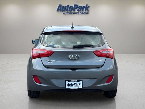 Used 2016 Hyundai Elantra GT FWD image 6