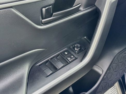 Certified 2025 Toyota RAV4 LE FWD image 10