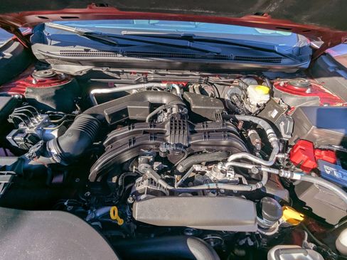 Used 2025 Subaru Outback Touring image 31