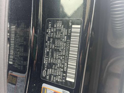 Used 2025 Genesis GV70 3.5T Sport w/ Sport Advanced Package image 19