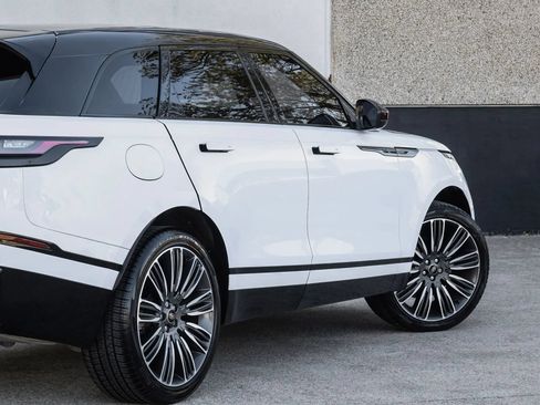 Used 2022 Land Rover Range Rover Velar R-Dynamic S AWD/4WD image 11