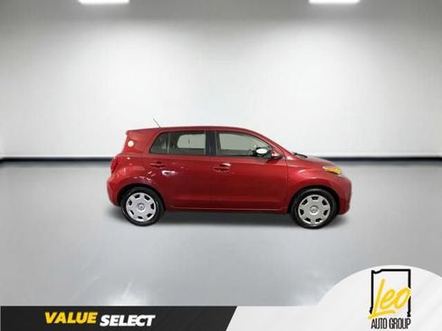 Used 2014 Scion xD FWD image 6