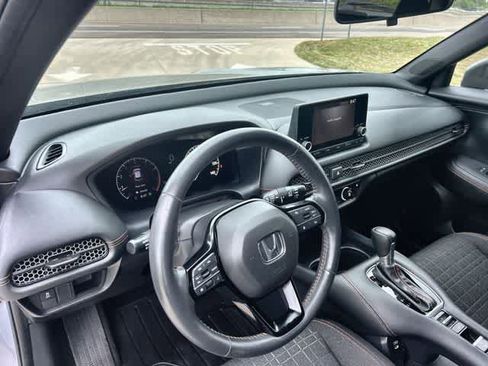 Used 2024 Honda HR-V Sport image 15