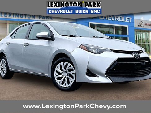 Used 2017 Toyota Corolla LE w/ Carpet Mat Package (TMS) image 1