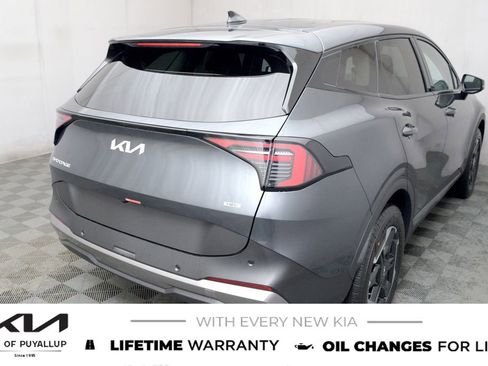 New 2026 Kia Sportage S image 5