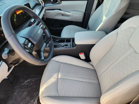 New 2026 Kia Sorento S AWD/4WD image 7