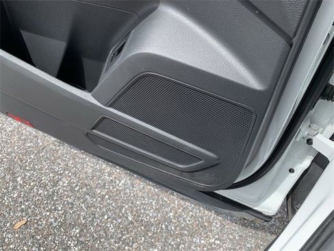 Used 2020 Volkswagen Atlas Cross Sport SEL Premium image 22