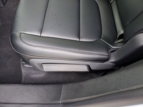 New 2026 Lincoln Corsair Premiere image 13