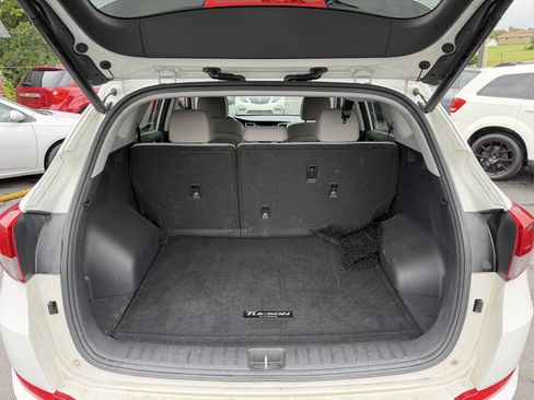 Used 2017 Hyundai Tucson Sport w/ Cargo Package AWD/4WD image 12