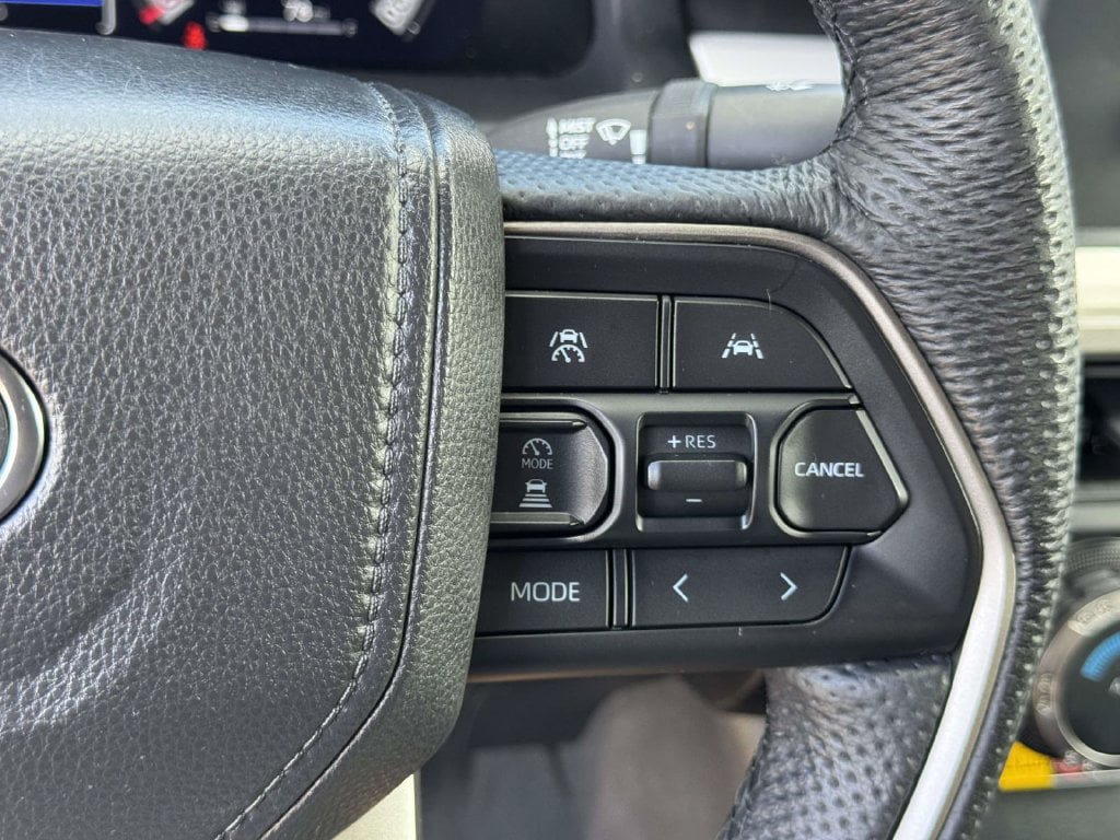 Used 2024 Toyota Tacoma TRD Off-Road w/ TRD Off Road Upgrade Package AWD/4WD image 13