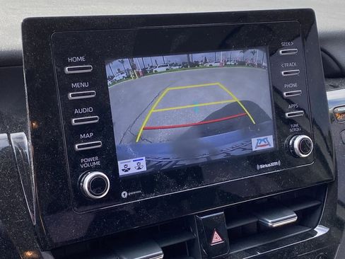 Used 2024 Toyota Camry LE image 10