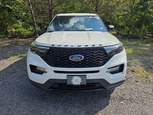 Used 2020 Ford Explorer ST w/ ST Street Pack AWD/4WD image 2