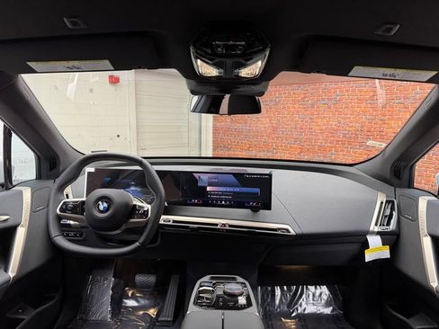 New 2026 BMW iX xDrive45 image 12