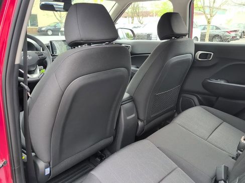 New 2026 Hyundai Venue SE image 22