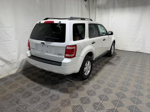 Used 2009 Ford Escape XLT AWD/4WD image 6