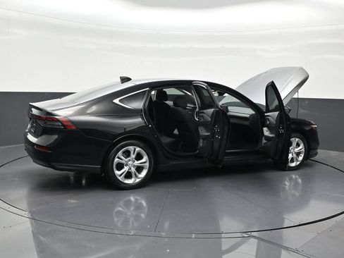 Used 2023 Honda Accord LX image 34
