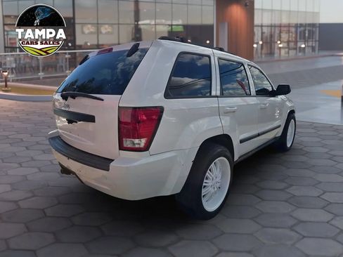 Used 2007 Jeep Grand Cherokee Laredo w/ Cargo Convenience Group image 5