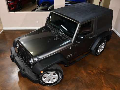 Used 2014 Jeep Wrangler Sport w/ Quick Order Package 24S AWD/4WD image 74