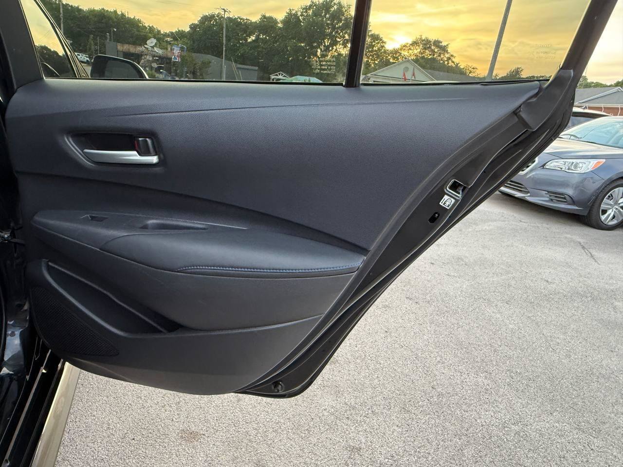 Used 2021 Toyota Corolla SE FWD image 25