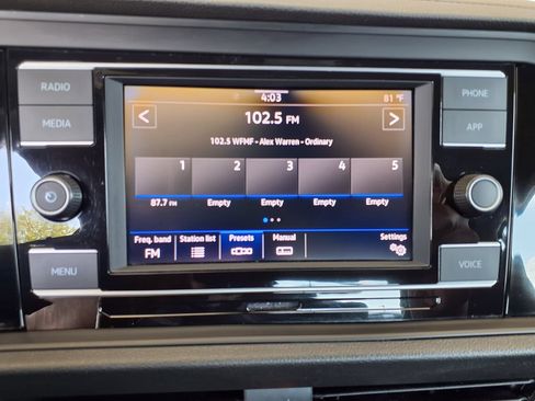 Used 2023 Volkswagen Jetta Sport FWD image 27