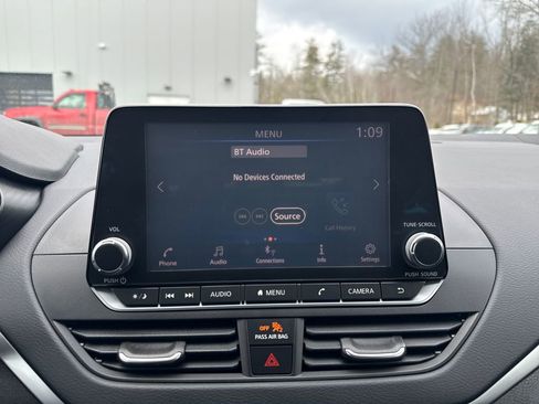 Used 2020 Nissan Altima 2.5 S image 6