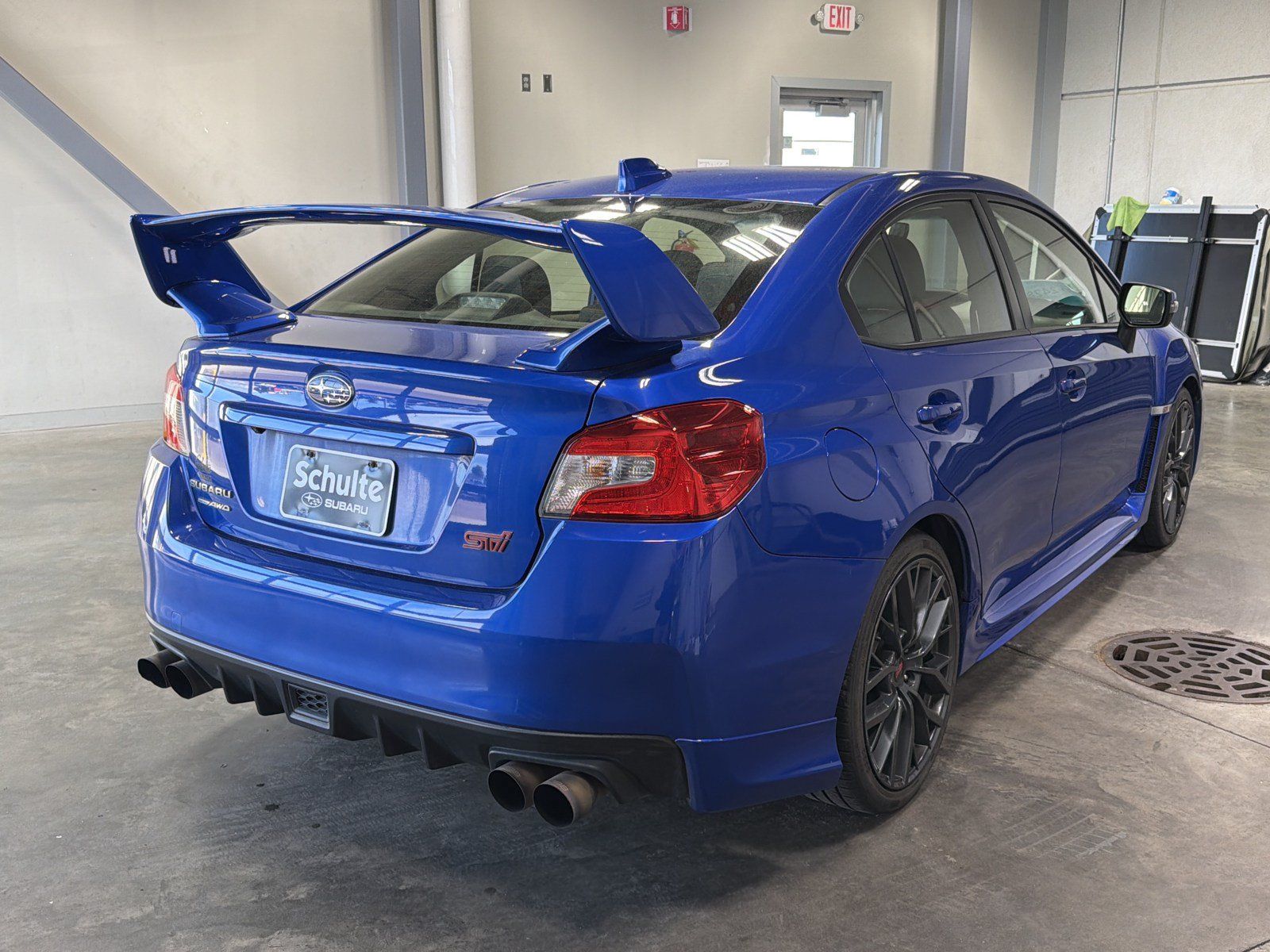 Used 2019 Subaru WRX STI AWD/4WD image 9