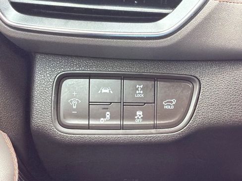 Used 2019 Hyundai Santa Fe 2.0T Ultimate Sport Utility 4D w/ Cargo Package image 15