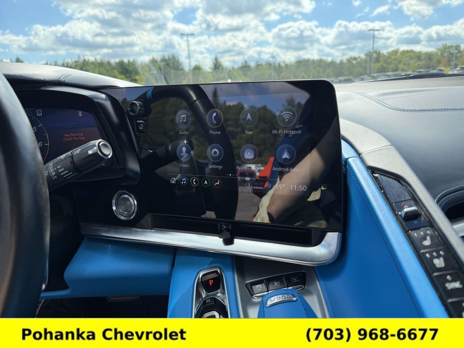 Used 2021 Chevrolet Corvette Stingray Premium Conv w/ Z51 Performance Package RWD image 10