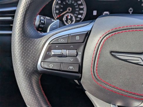 Used 2025 Genesis G70 3.3T Advanced w/ Sport Prestige Package image 17