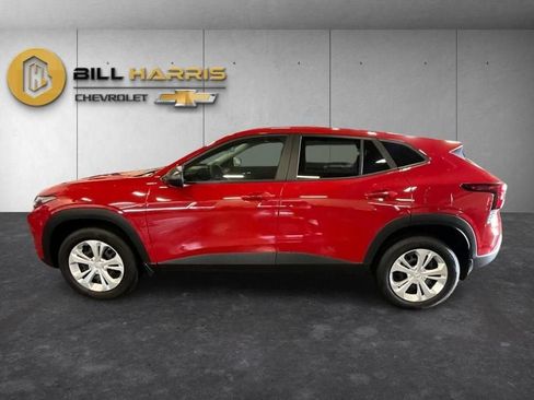 New 2026 Chevrolet Trax LS FWD image 8