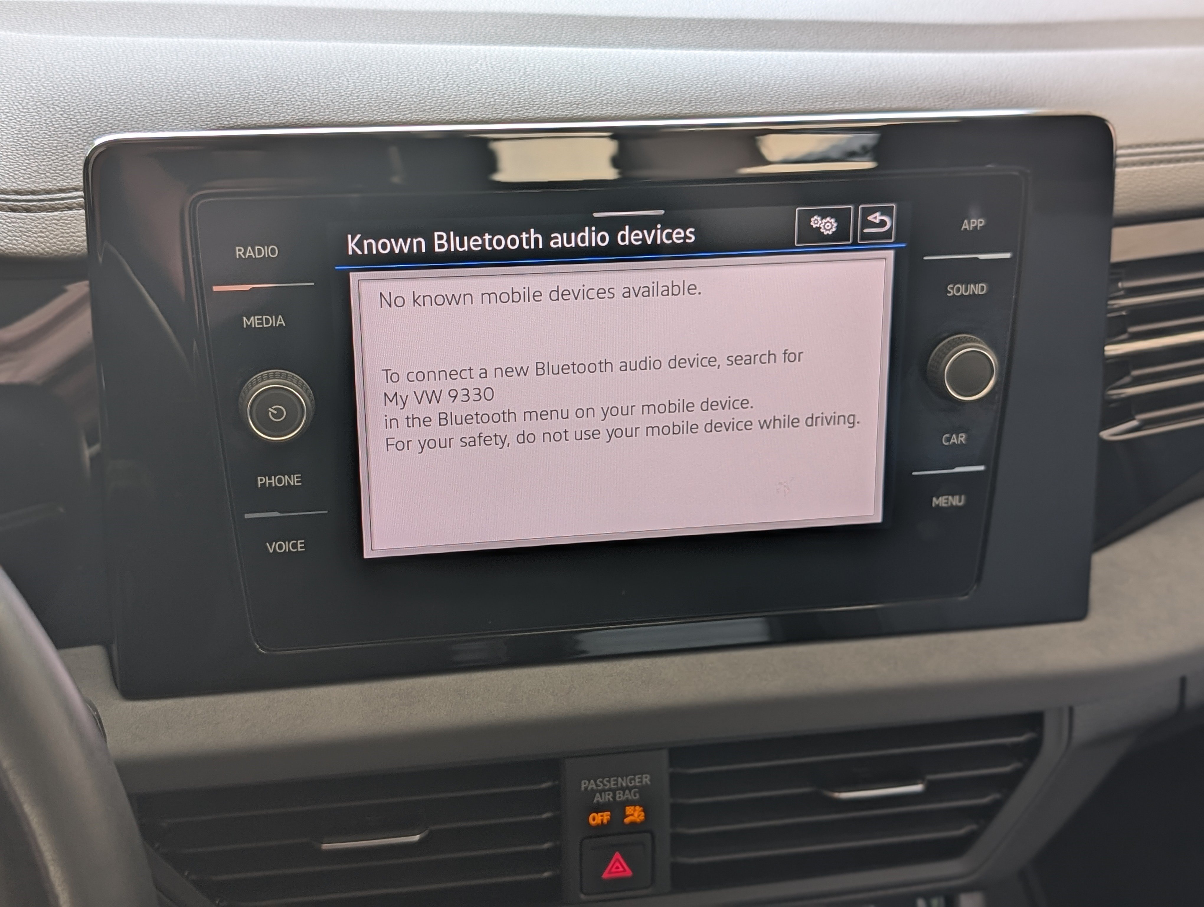 Used 2025 Volkswagen Jetta SE w/ Sunroof Package FWD image 28