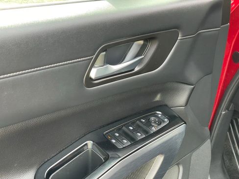 Certified 2022 Nissan Pathfinder SL image 15