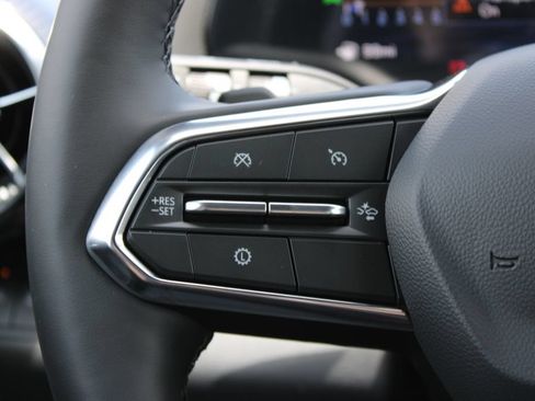 New 2027 Chevrolet Equinox LT w/ Safety and Technology Package FWD image 30