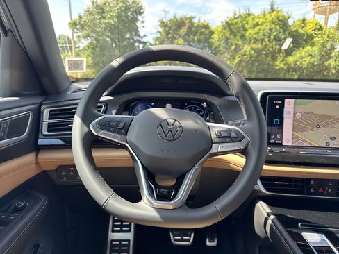 New 2026 Volkswagen Atlas Cross Sport SEL R-Line image 14