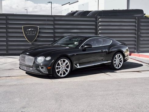 Used 2022 Bentley Continental GT image 5