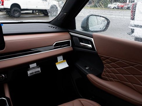 New 2026 Mitsubishi Outlander SEL image 10