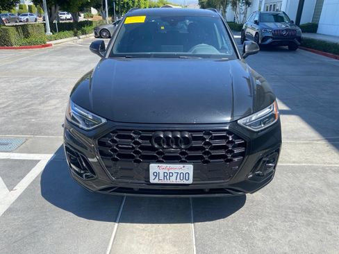 Used 2024 Audi Q5 e Premium Plus w/ Premium Plus Package AWD/4WD image 2