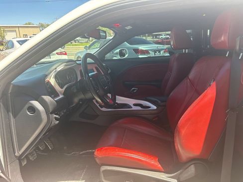 Used 2016 Dodge Challenger R/T Plus RWD image 13