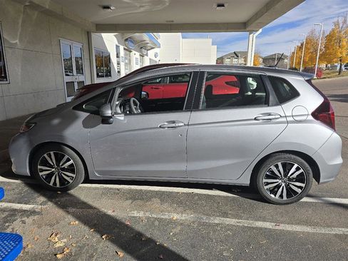 Used 2019 Honda Fit EX image 11