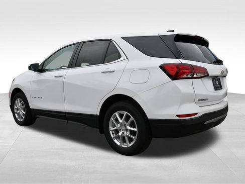 Used 2024 Chevrolet Equinox LT AWD/4WD image 5
