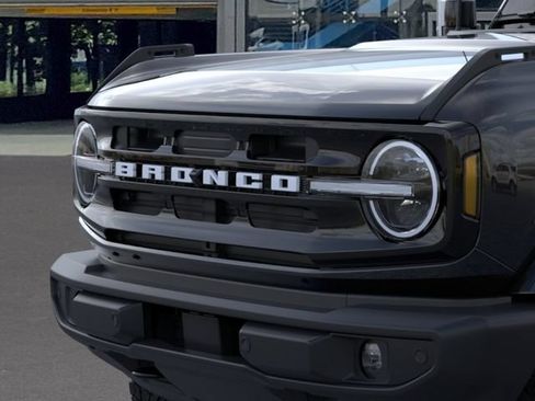 New 2026 Ford Bronco Outer Banks AWD/4WD image 19